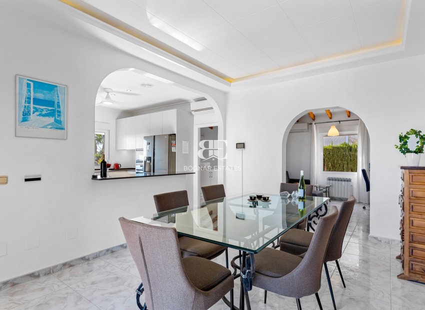 Resale - Villa -
Ciudad Quesada - Town Center