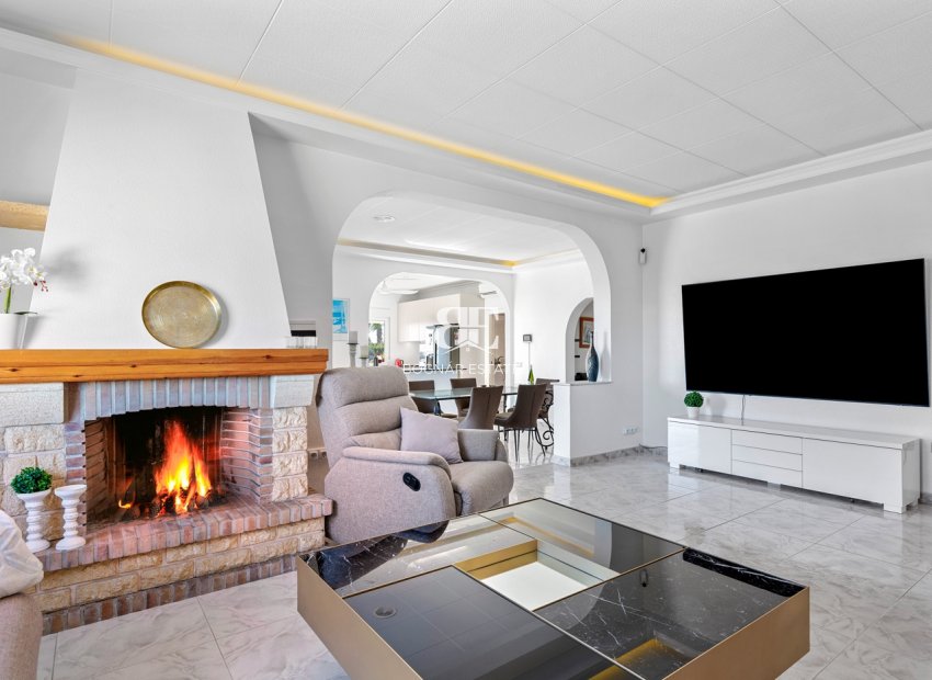 Resale - Villa -
Ciudad Quesada - Town Center