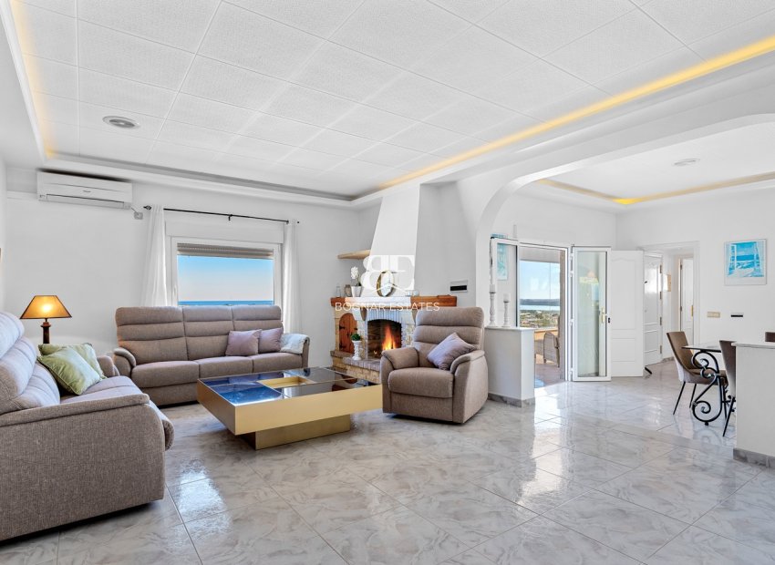 Resale - Villa -
Ciudad Quesada - Town Center