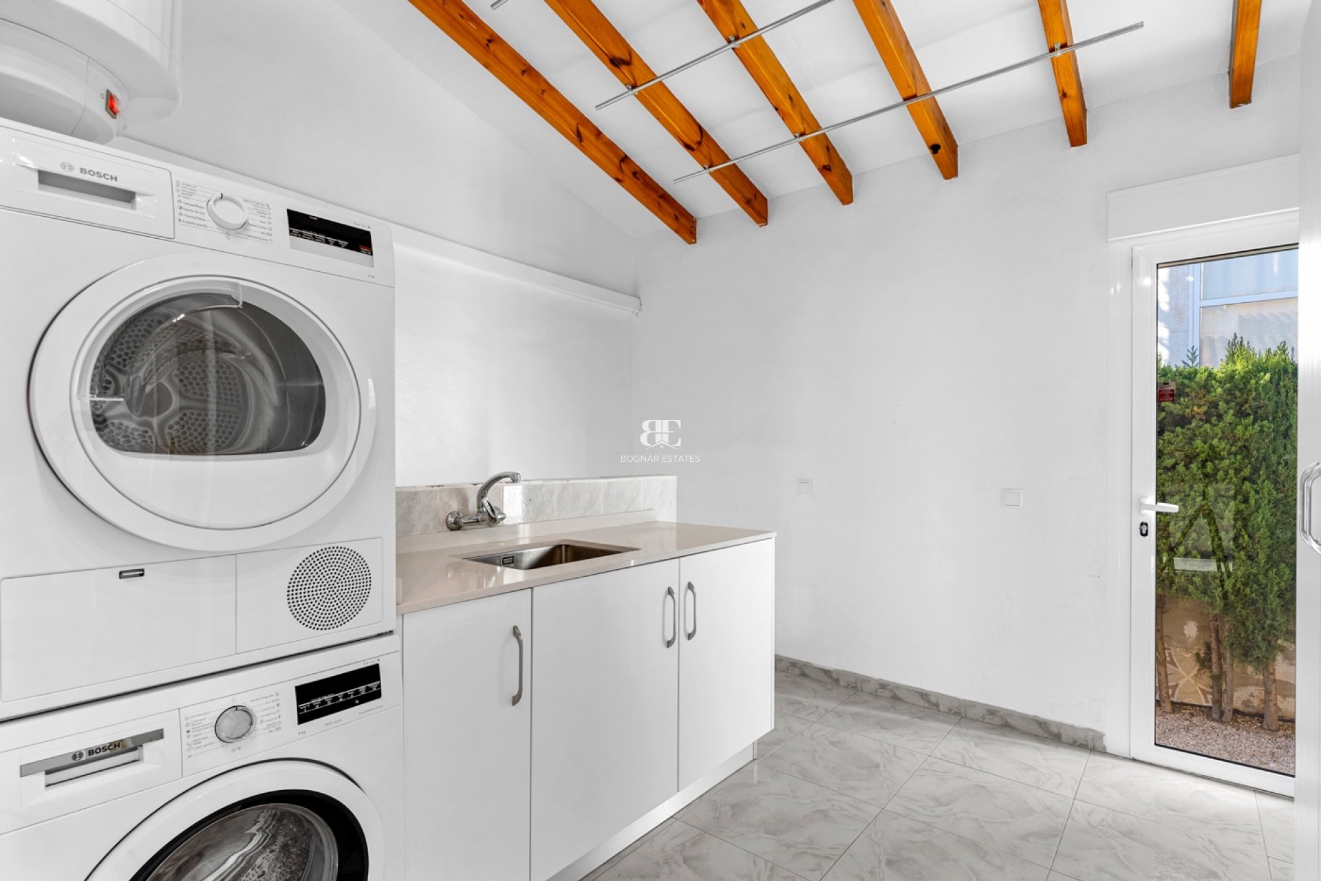 Resale - Villa -
Ciudad Quesada - Town Center