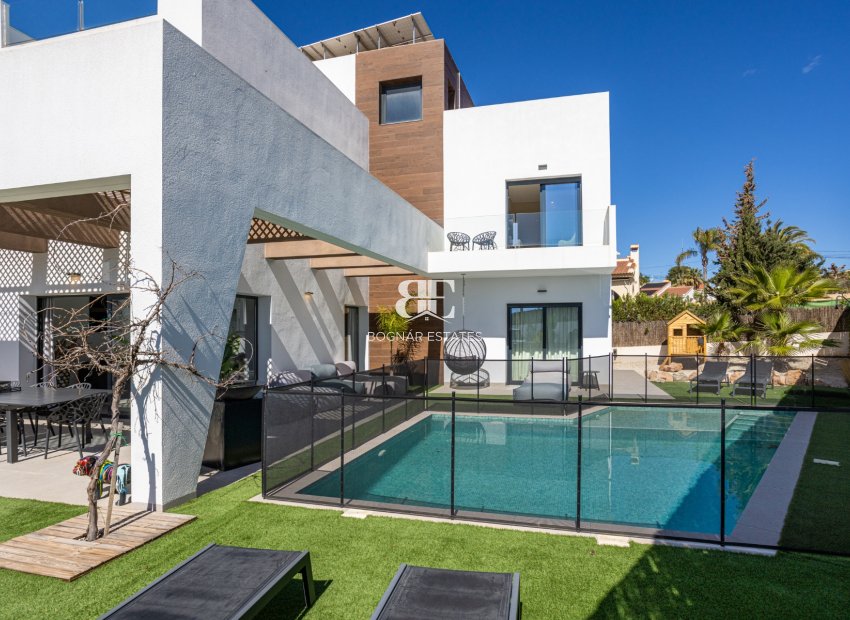 Resale - Villa -
Ciudad Quesada - Town Center