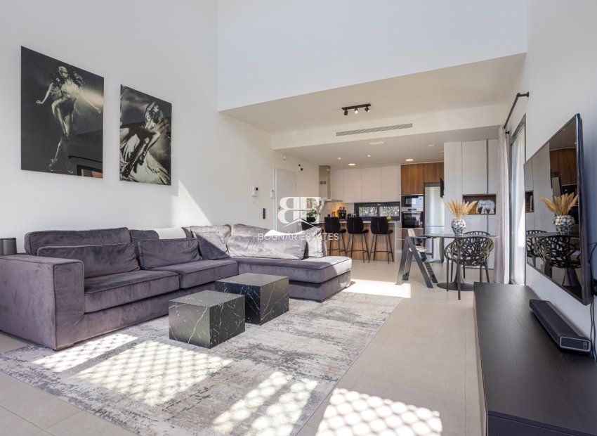 Resale - Villa -
Ciudad Quesada - Town Center