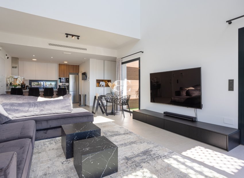 Resale - Villa -
Ciudad Quesada - Town Center