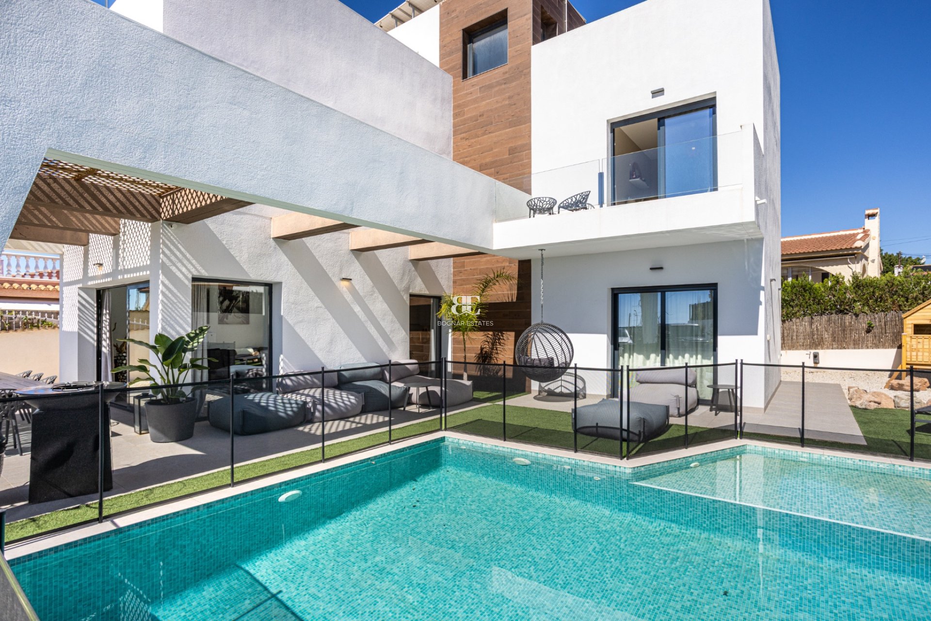 Resale - Villa -
Ciudad Quesada - Town Center