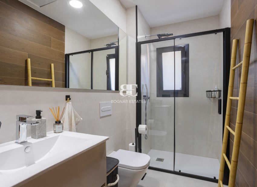 Resale - Villa -
Ciudad Quesada - Town Center