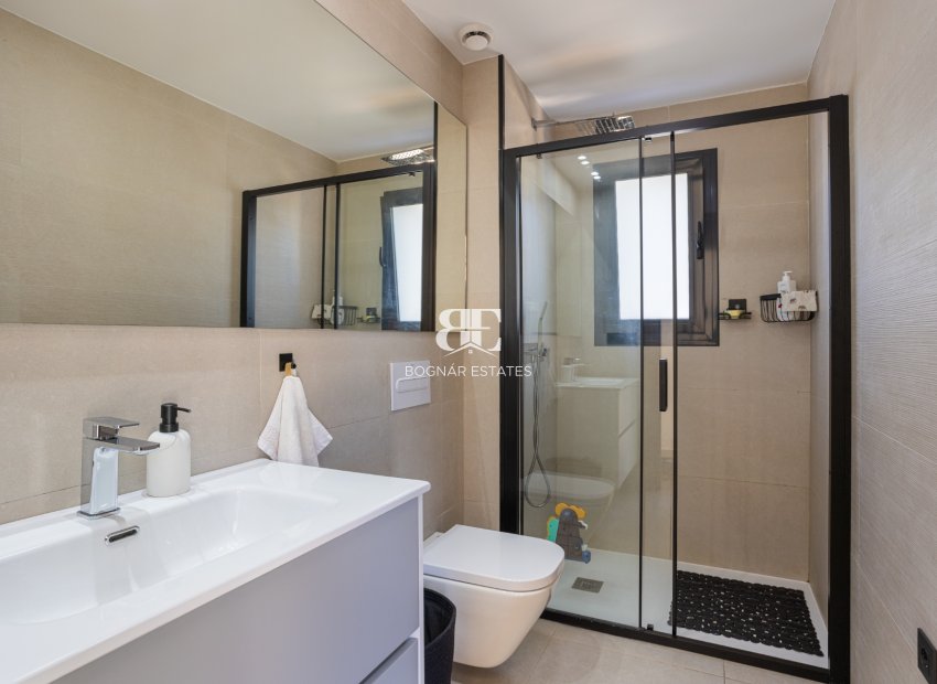 Resale - Villa -
Ciudad Quesada - Town Center