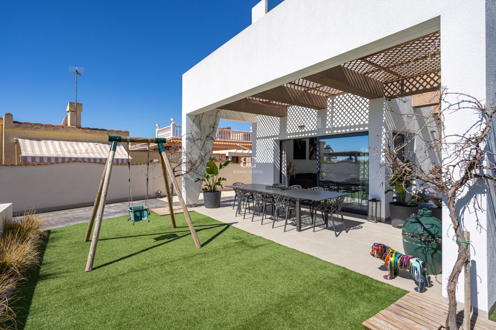 Resale - Villa -
Ciudad Quesada - Town Center