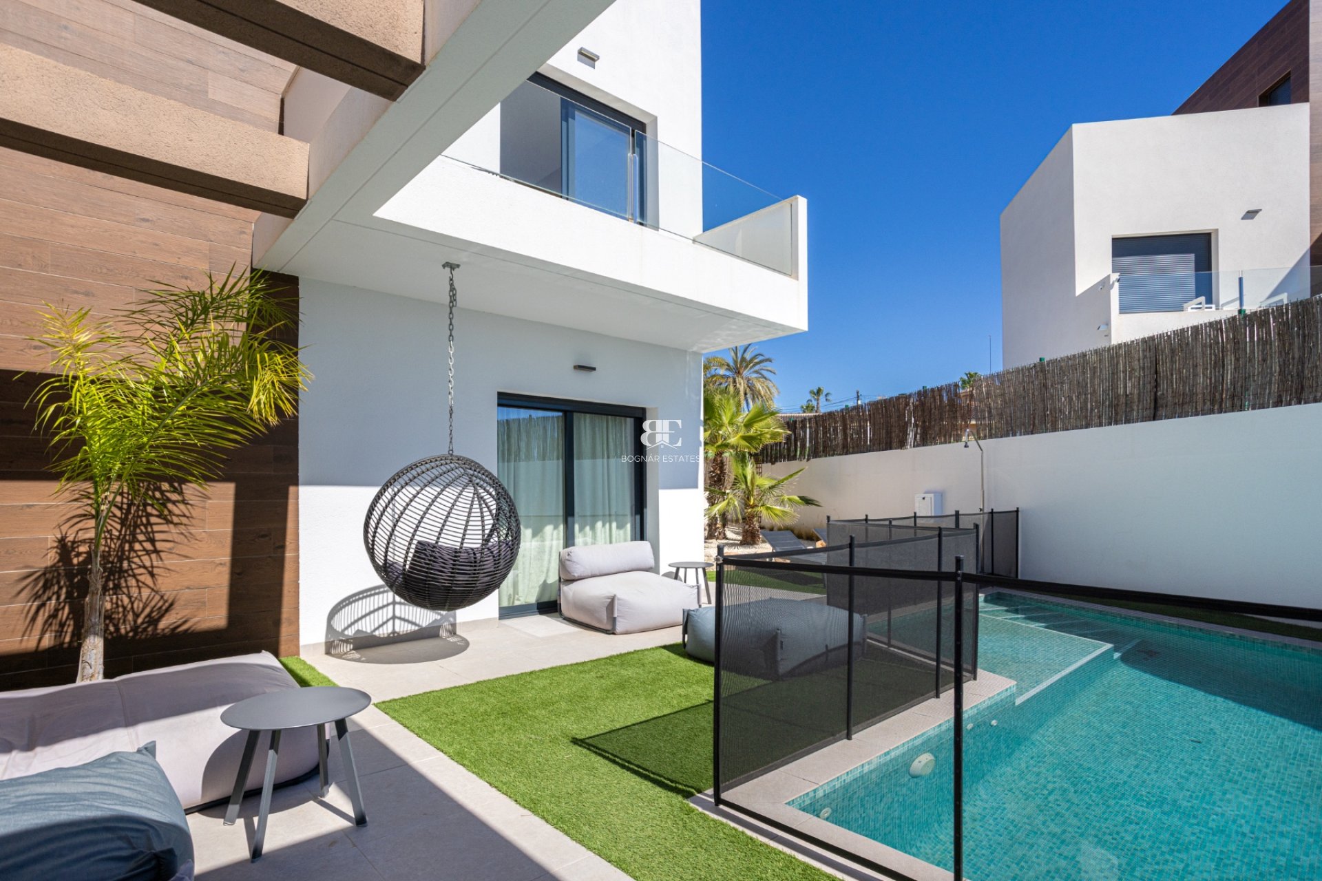Resale - Villa -
Ciudad Quesada - Town Center