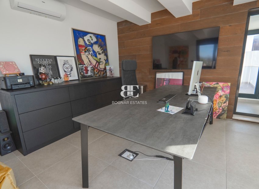 Resale - Villa -
Ciudad Quesada - town