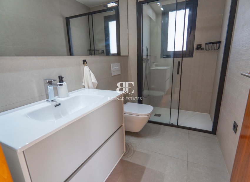 Resale - Villa -
Ciudad Quesada - town