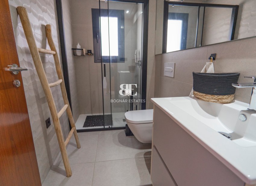 Resale - Villa -
Ciudad Quesada - town