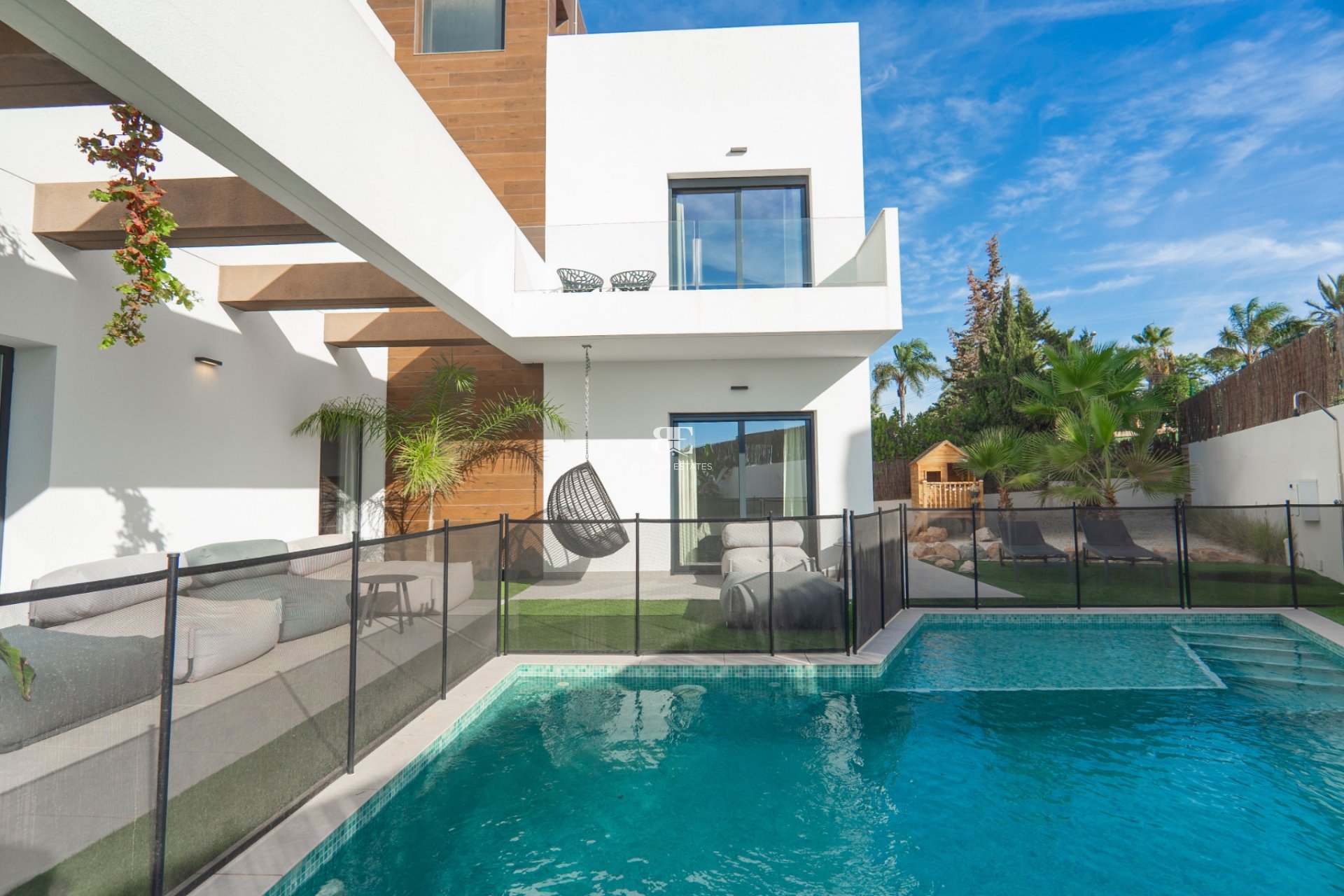 Resale - Villa -
Ciudad Quesada - town