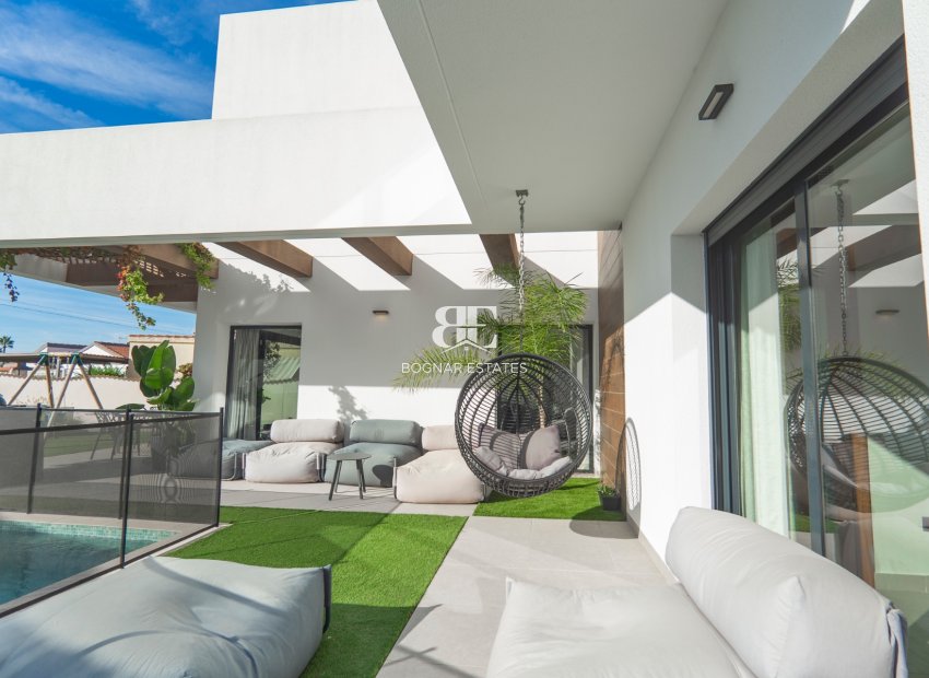 Resale - Villa -
Ciudad Quesada - town