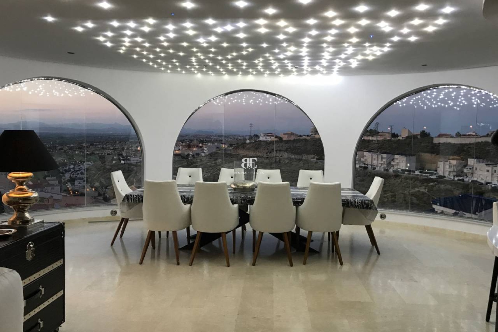 Resale - Villa -
Ciudad Quesada