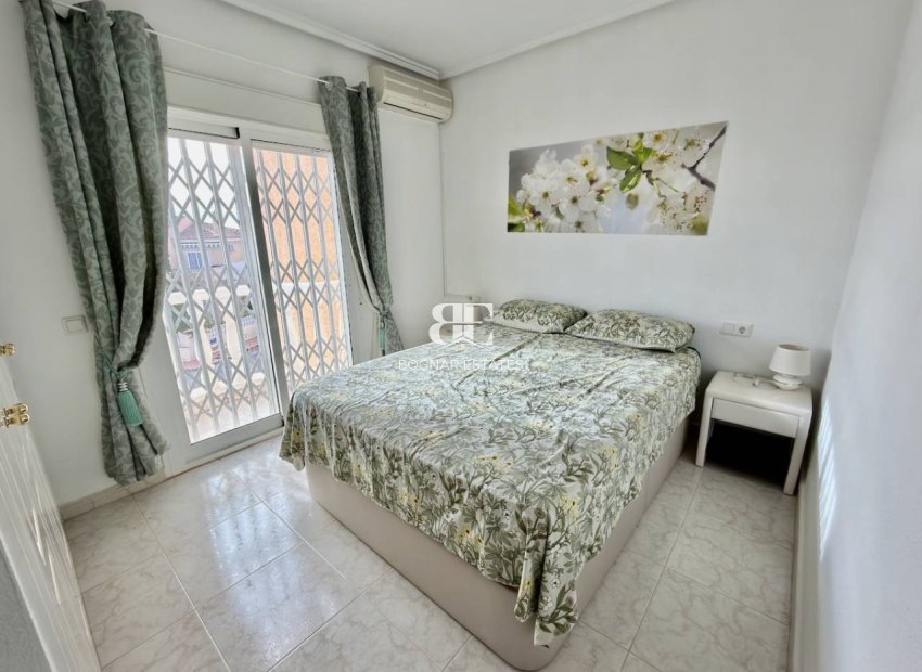 Resale - Villa -
Ciudad Quesada