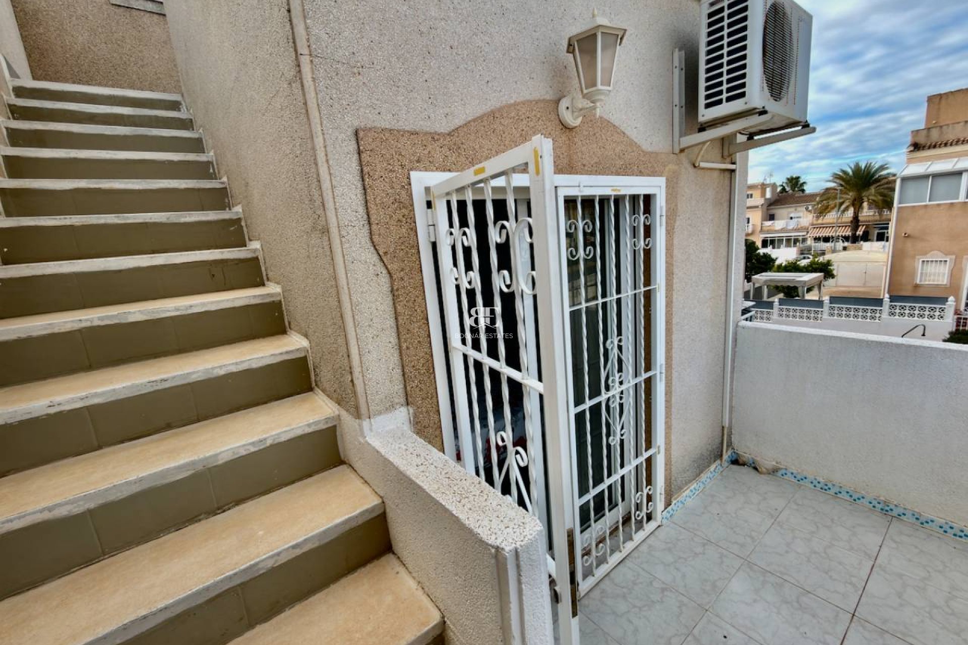 Resale - Villa -
Ciudad Quesada