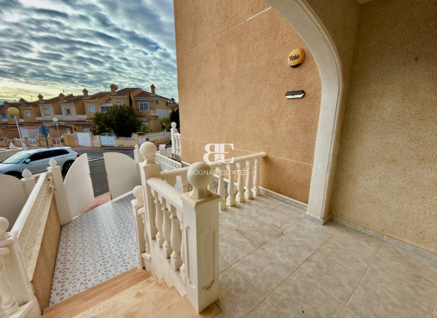 Resale - Villa -
Ciudad Quesada