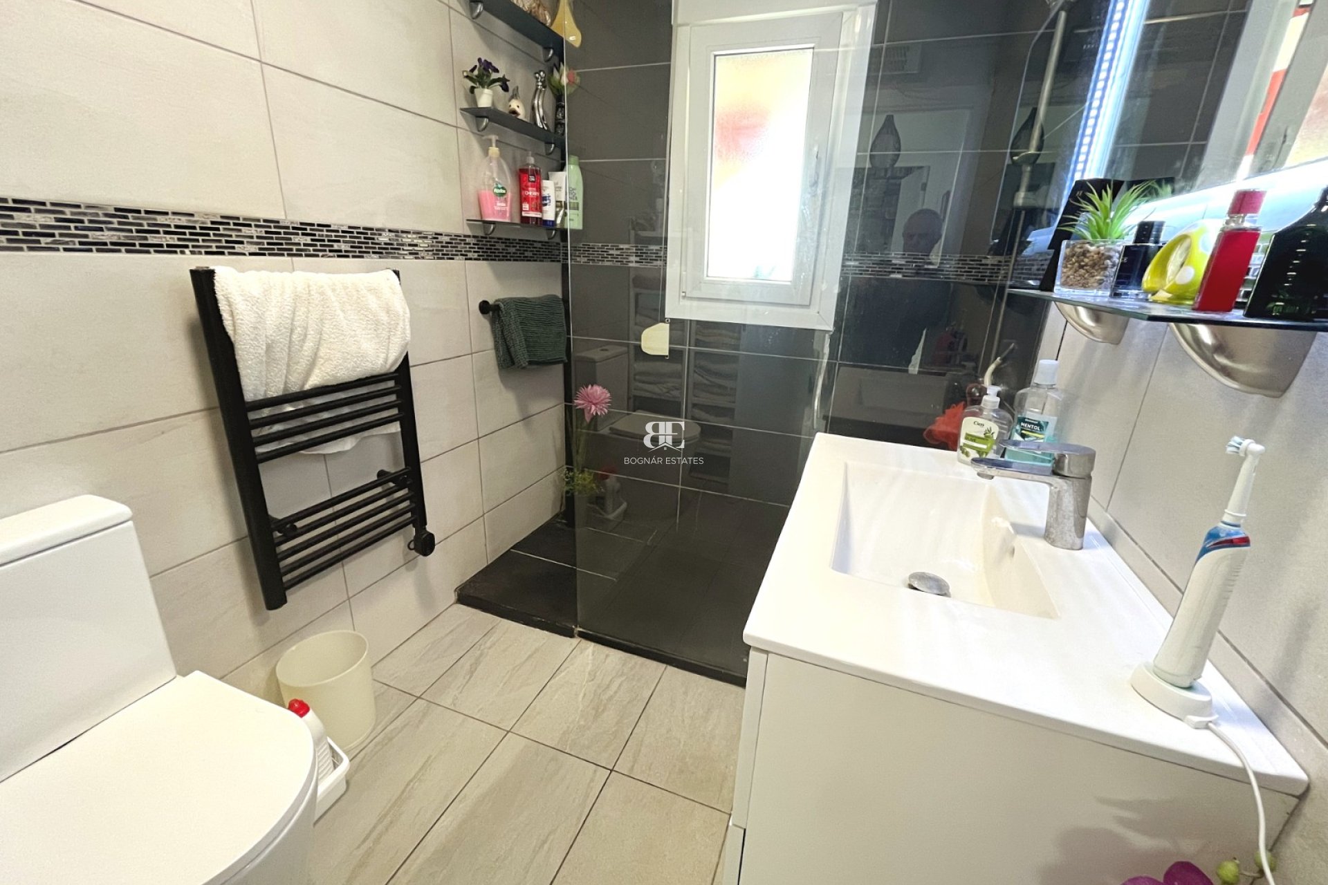 Resale - Villa -
Ciudad Quesada