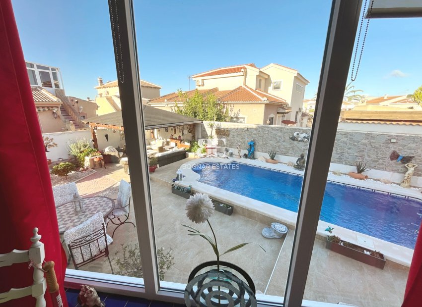 Resale - Villa -
Ciudad Quesada