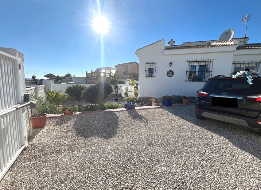 Resale - Villa -
Ciudad Quesada