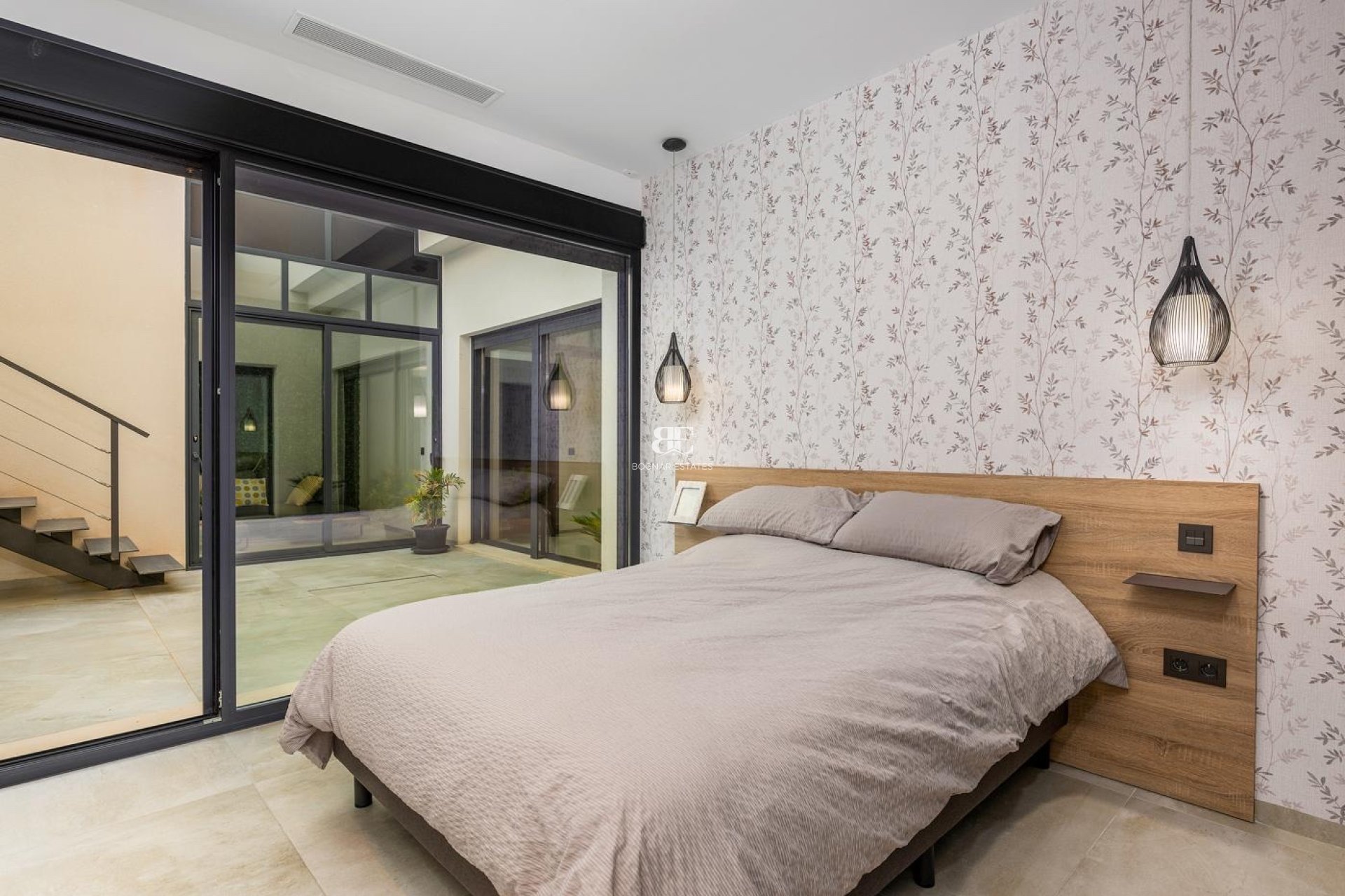 Resale - Villa -
Ciudad Quesada