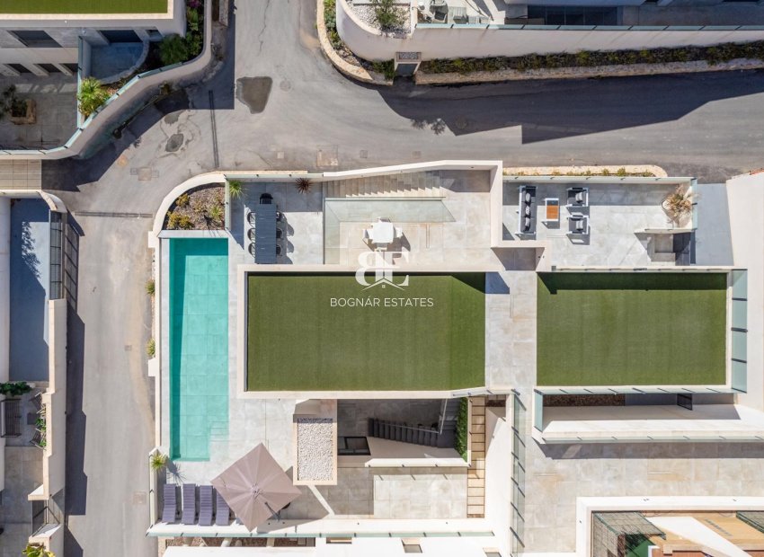 Resale - Villa -
Ciudad Quesada