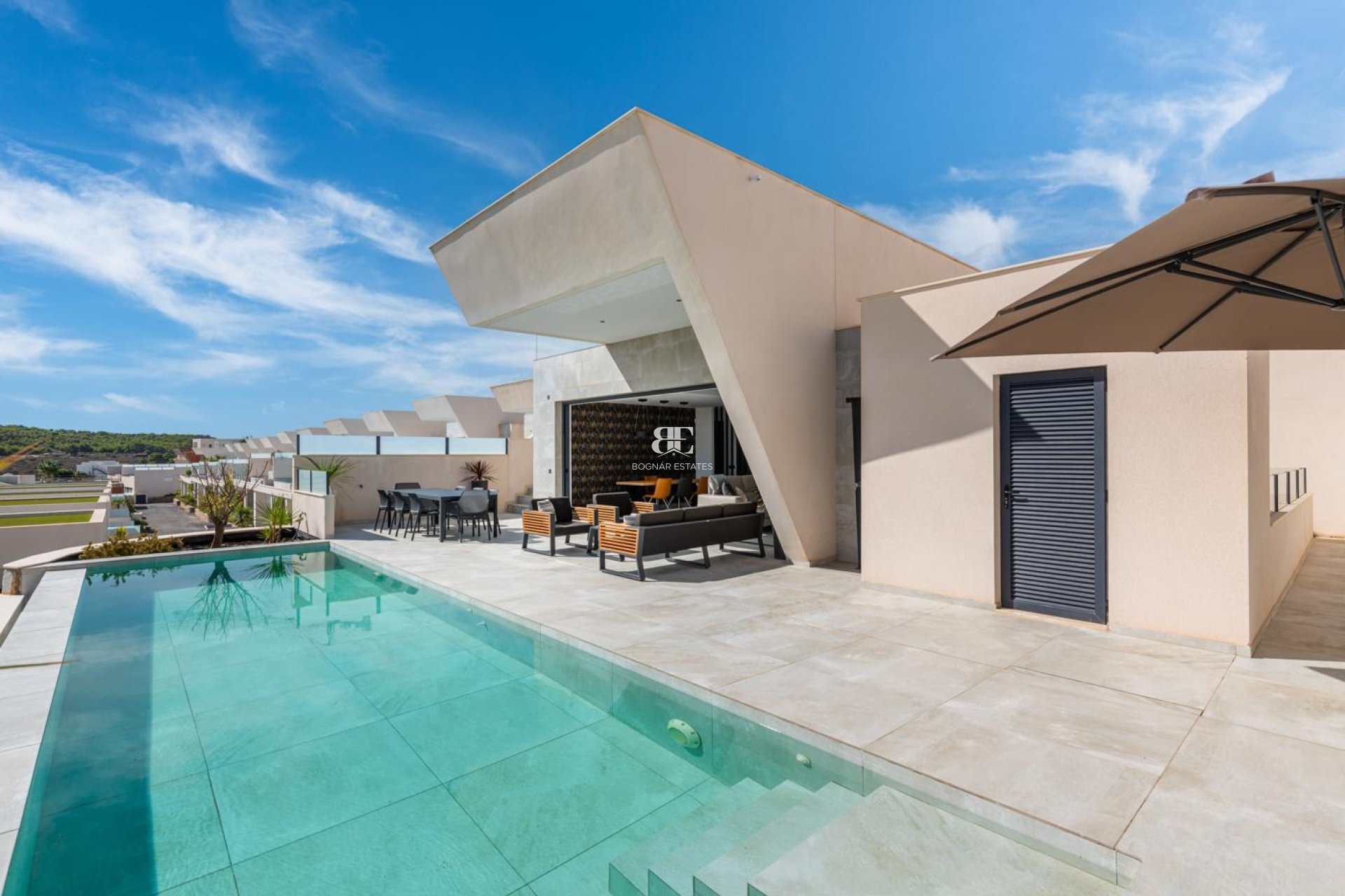 Resale - Villa -
Ciudad Quesada