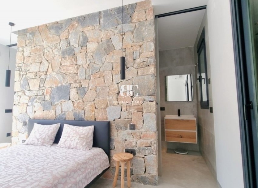 Resale - Villa -
Ciudad Quesada