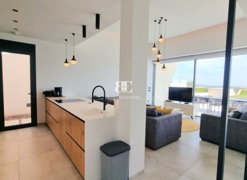 Resale - Villa -
Ciudad Quesada