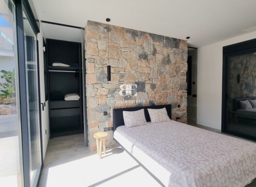 Resale - Villa -
Ciudad Quesada