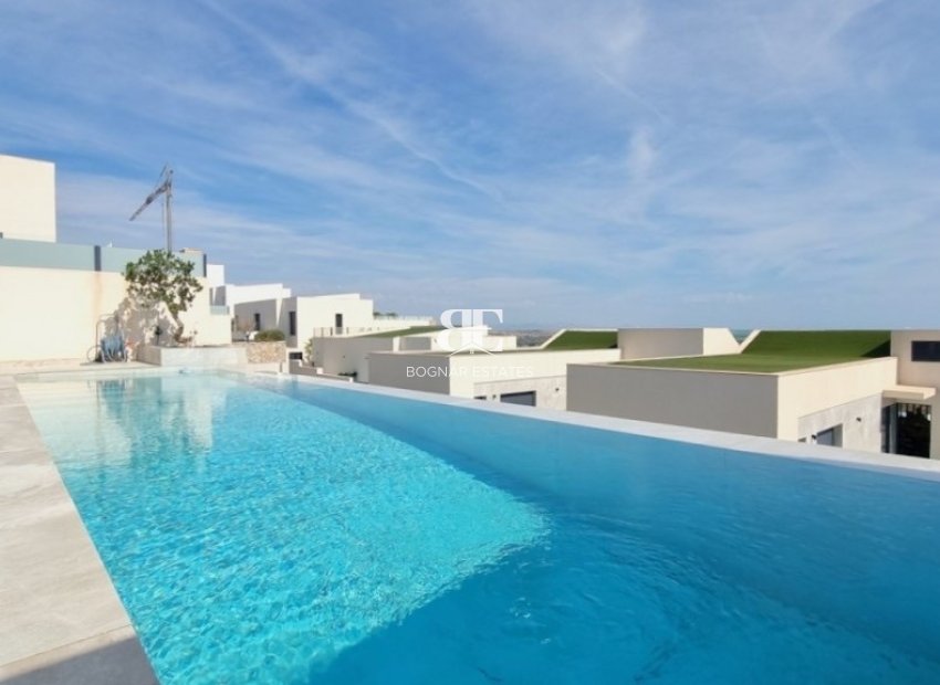 Resale - Villa -
Ciudad Quesada