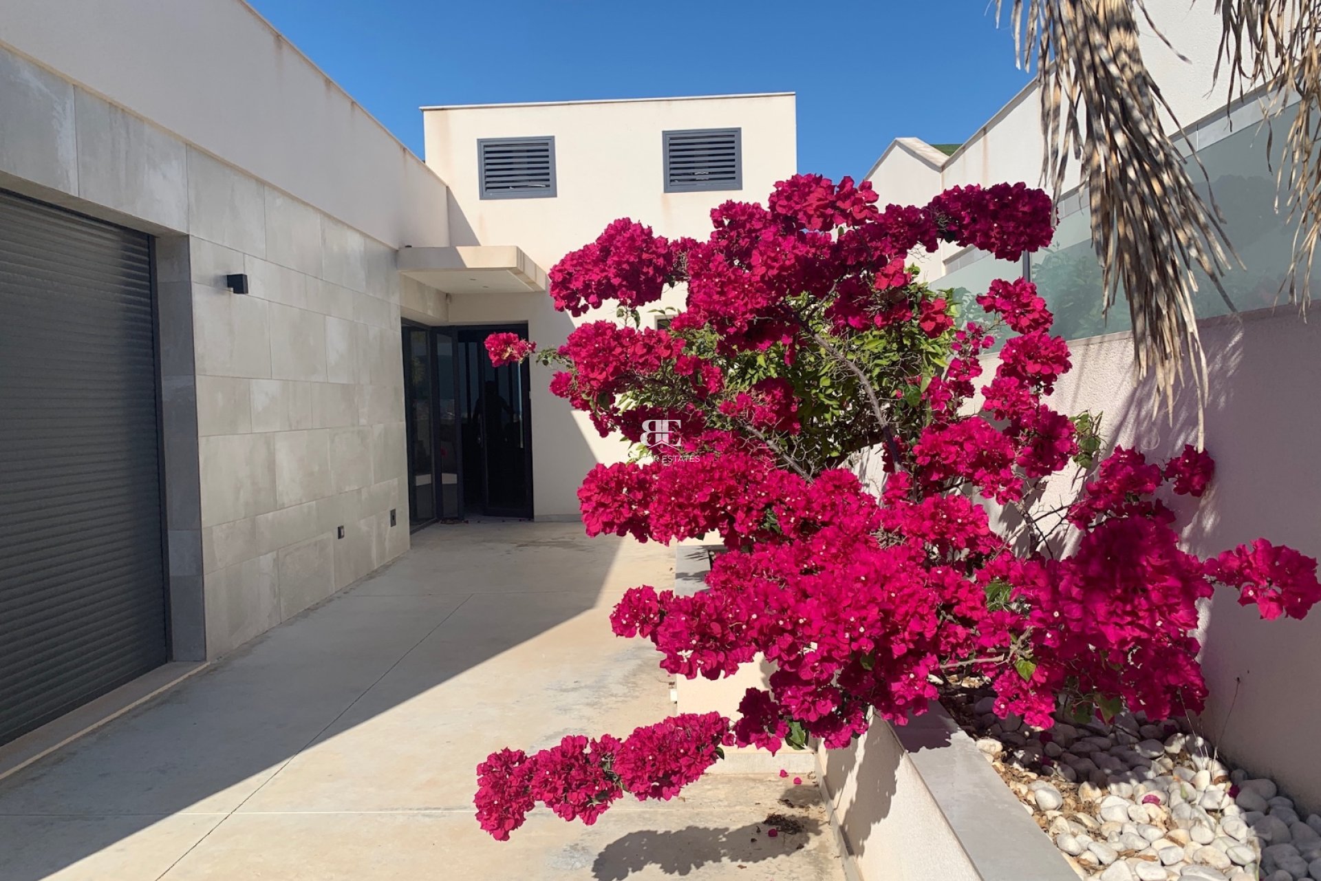 Resale - Villa -
Ciudad Quesada