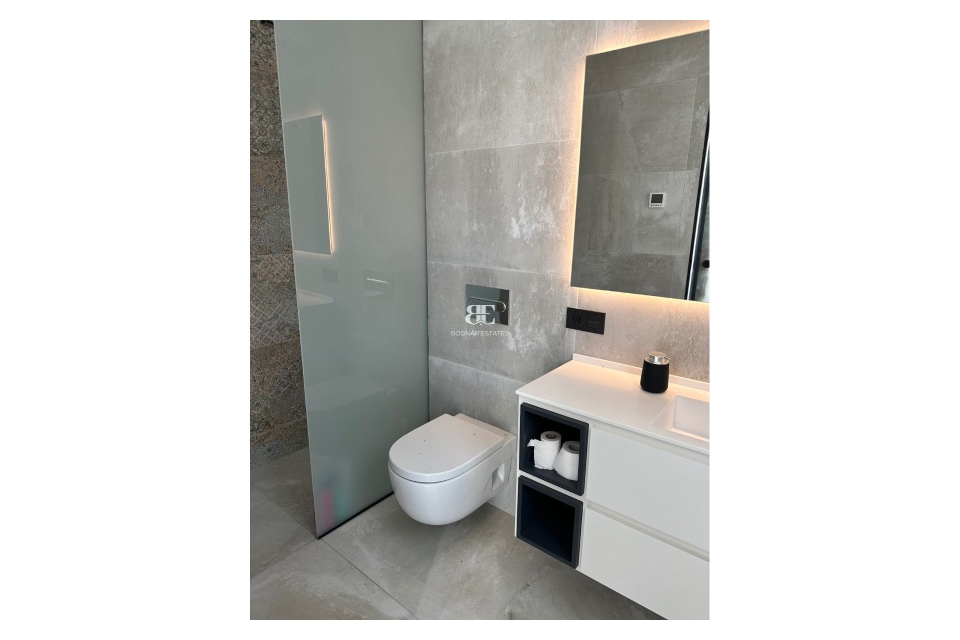 Resale - Villa -
Ciudad Quesada