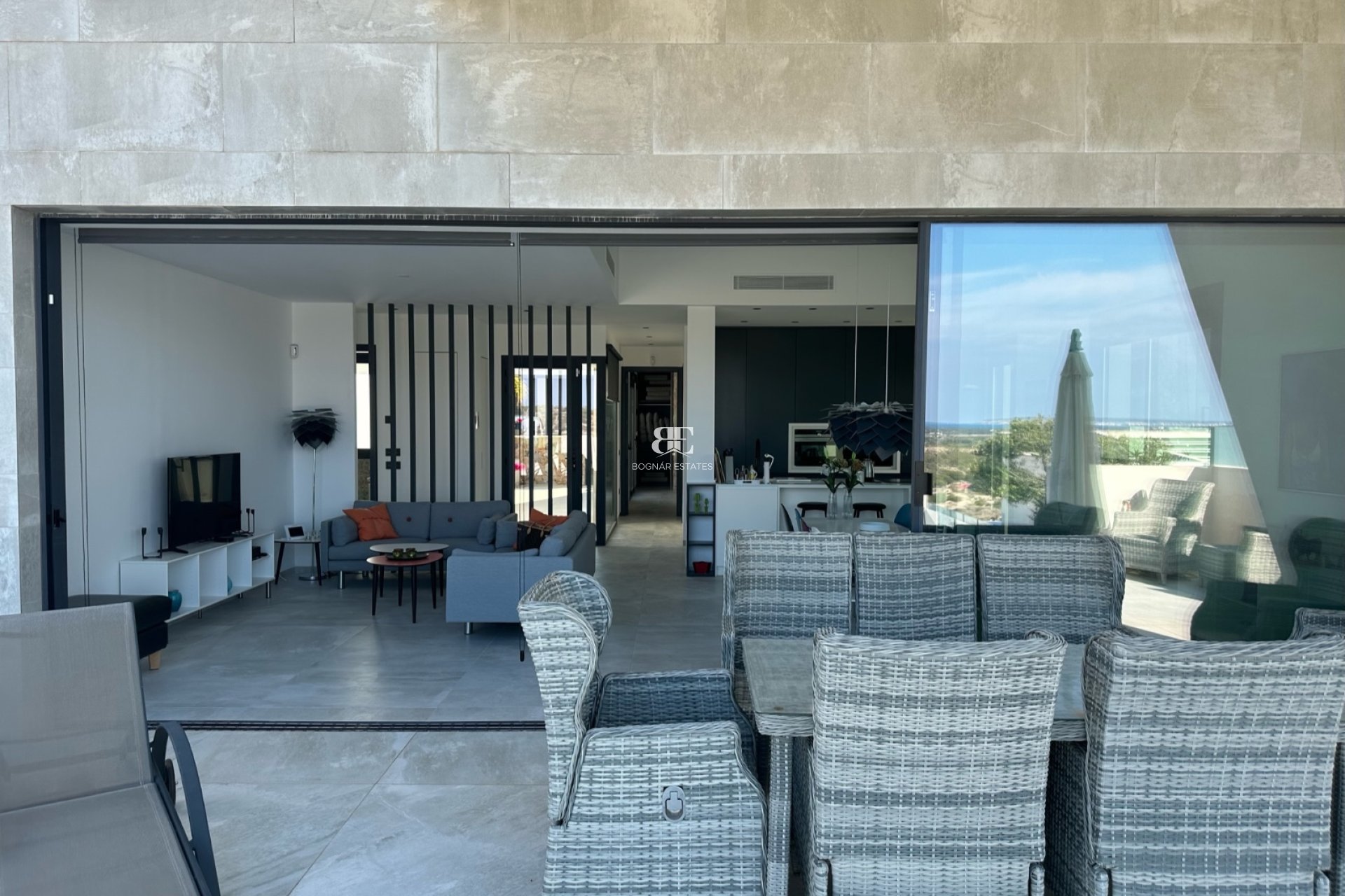 Resale - Villa -
Ciudad Quesada