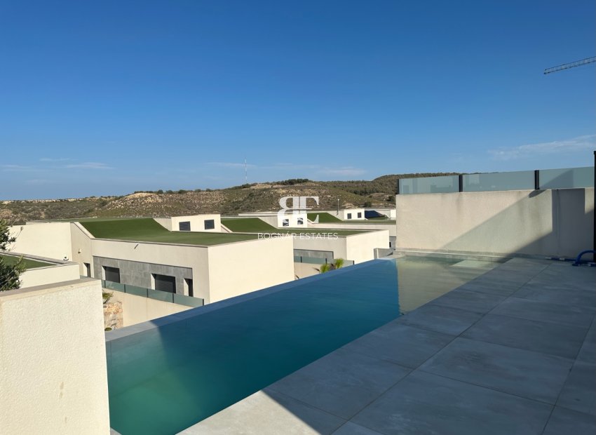 Resale - Villa -
Ciudad Quesada