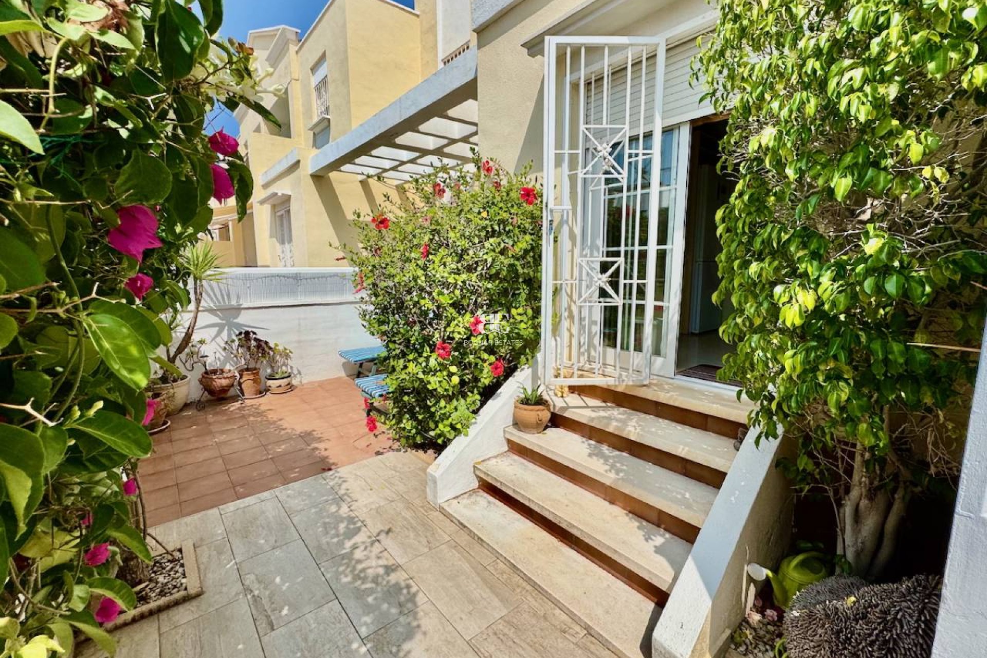 Resale - Villa -
Ciudad Quesada