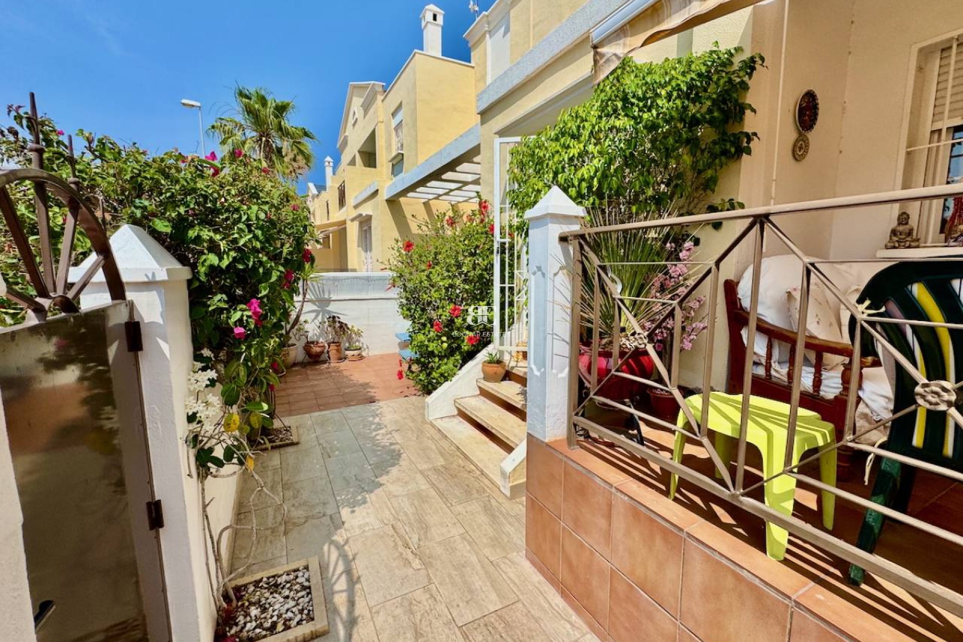 Resale - Villa -
Ciudad Quesada