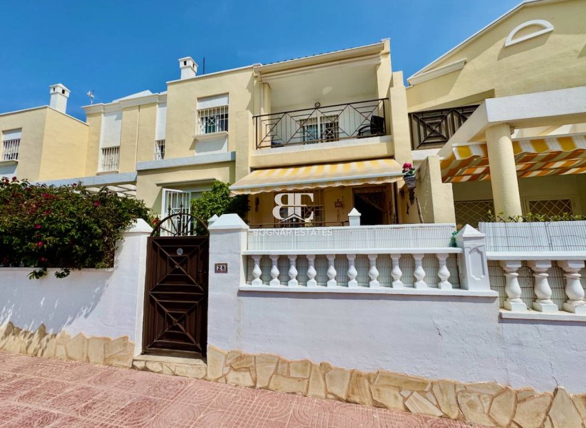 Resale - Villa -
Ciudad Quesada