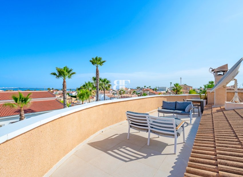 Resale - Villa -
Ciudad Quesada