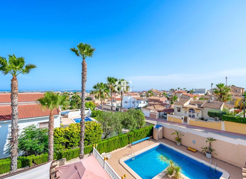Resale - Villa -
Ciudad Quesada