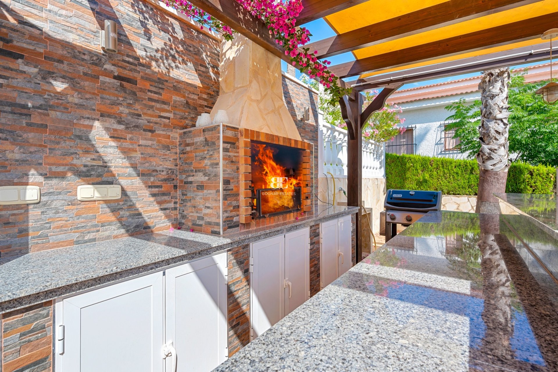 Resale - Villa -
Ciudad Quesada