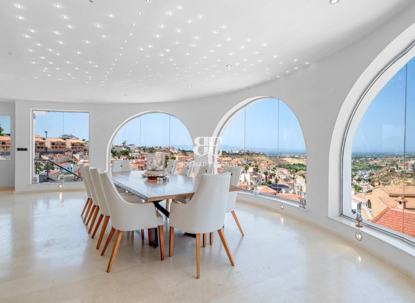 Resale - Villa -
Ciudad Quesada
