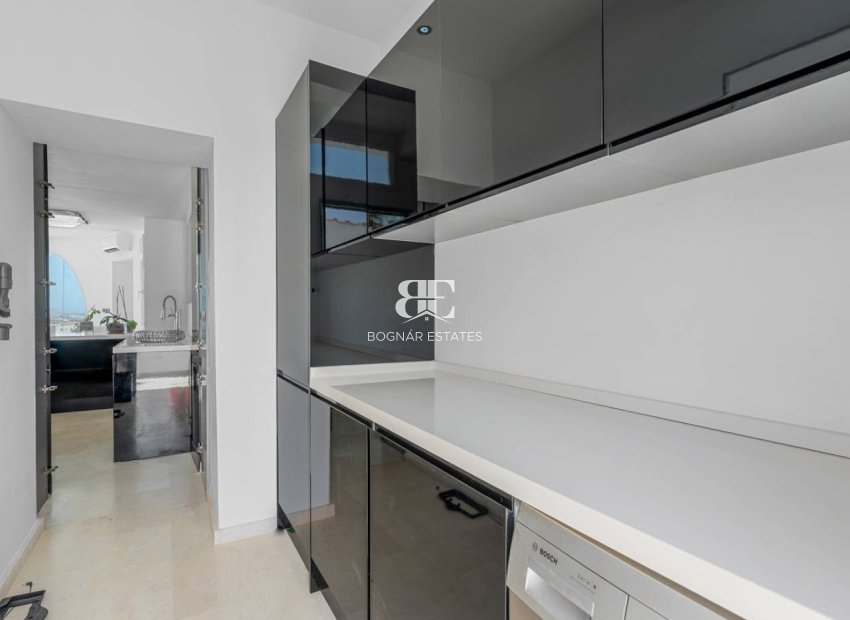 Resale - Villa -
Ciudad Quesada