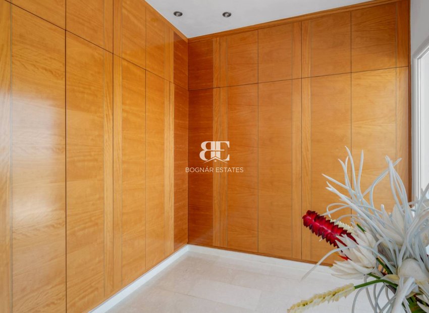 Resale - Villa -
Ciudad Quesada