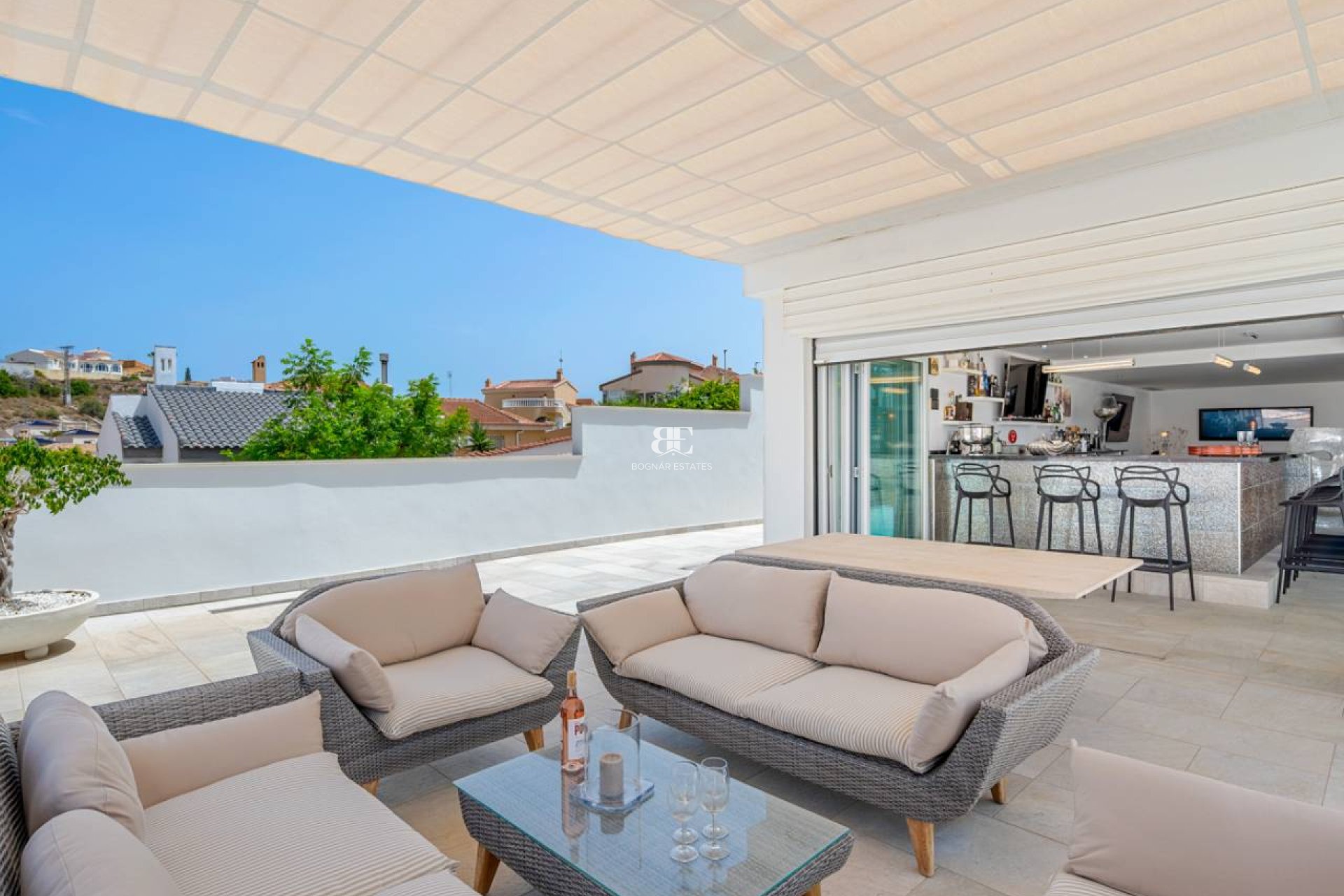 Resale - Villa -
Ciudad Quesada