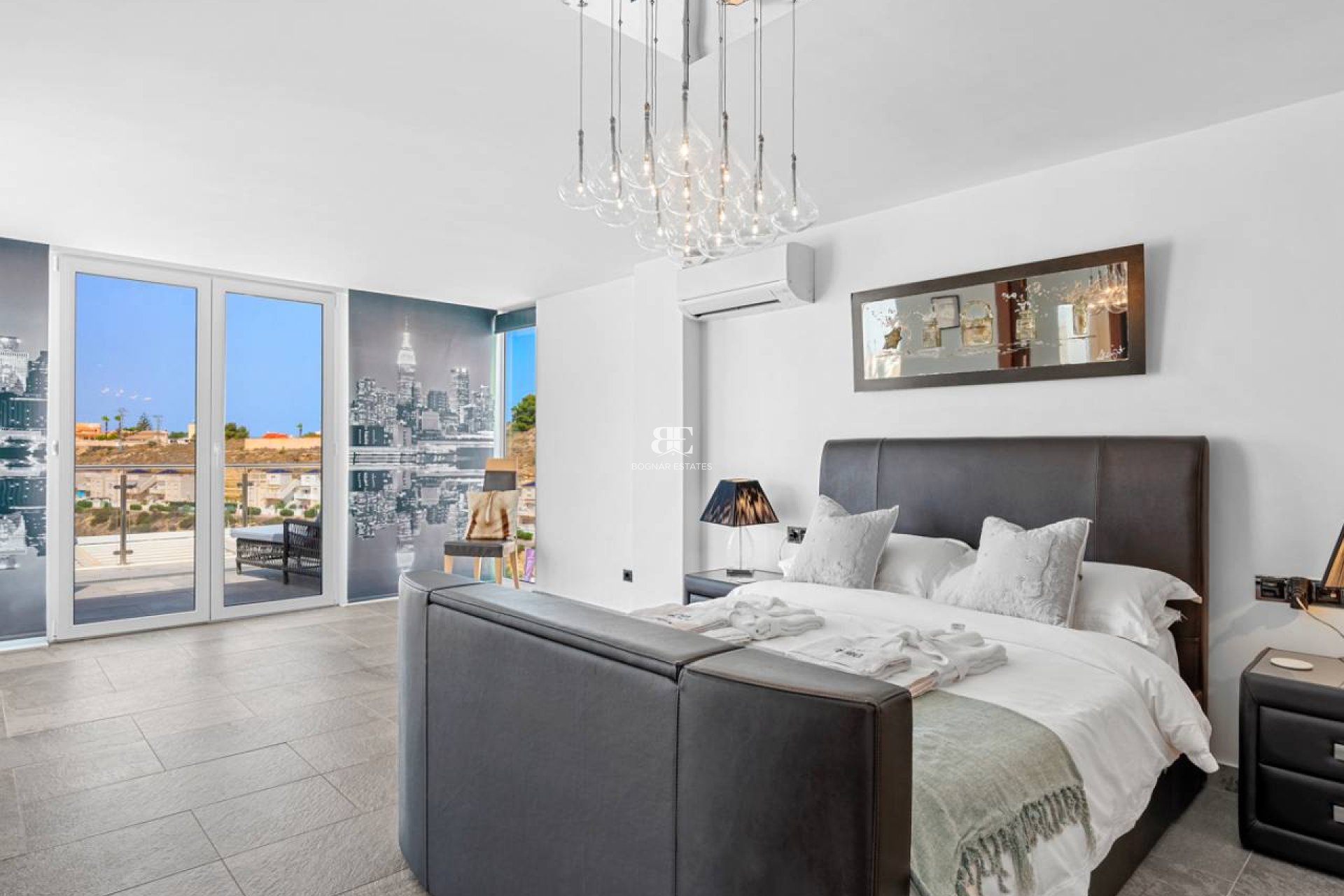 Resale - Villa -
Ciudad Quesada
