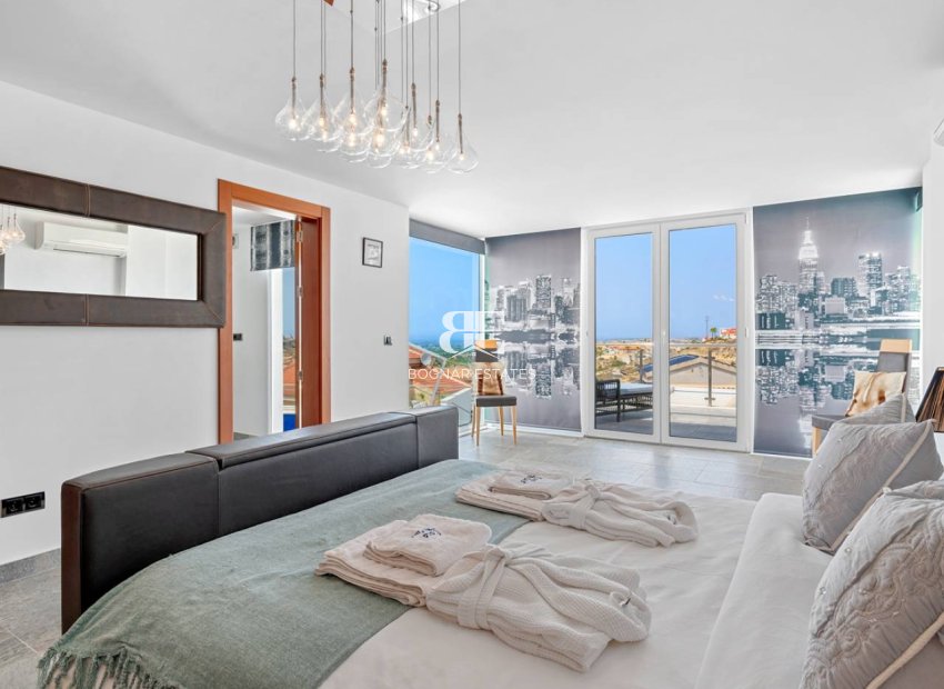 Resale - Villa -
Ciudad Quesada