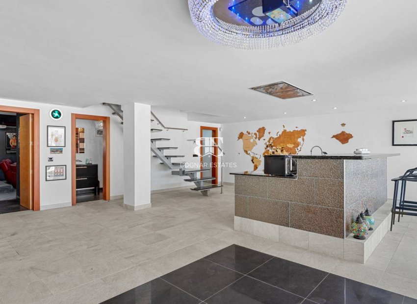 Resale - Villa -
Ciudad Quesada