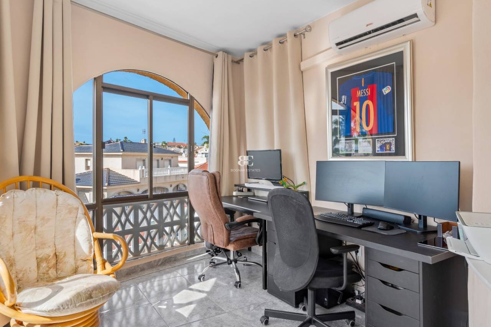 Resale - Villa -
Ciudad Quesada