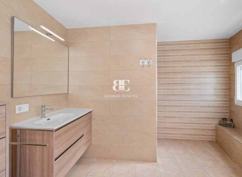 Resale - Villa -
Ciudad Quesada